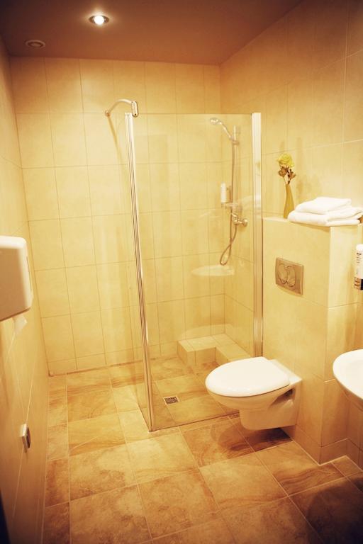 Hotel Zorza Namysłów Cameră foto